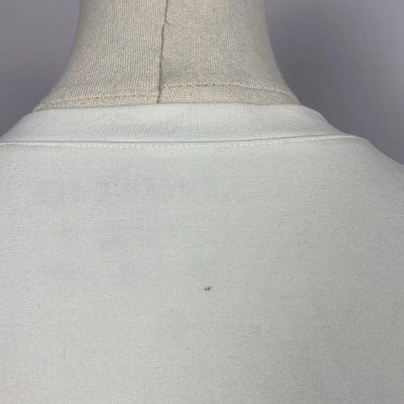 🌸 Disney Vintage Inspired Graphic Crop Top Tee with Mickey & Minnie - Picture 6 of 9